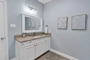 721 Rock Harbor Ct, Granbury, TX 76048 - Photo 25