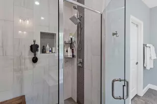 721 Rock Harbor Ct, Granbury, TX 76048 - Photo 23