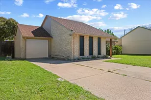 528 Carl C Senter St, Forney, TX 75126 - Photo 3