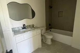 608 Ritchey St, Gainesville, TX 76240 - Photo 9