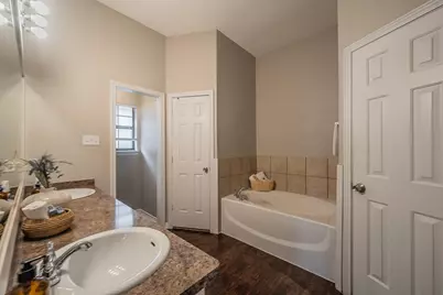 117 Downwood Drive, Burleson, TX 76028 - Photo 35