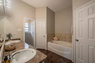 117 Downwood Dr, Burleson, TX 76028 - Photo 35