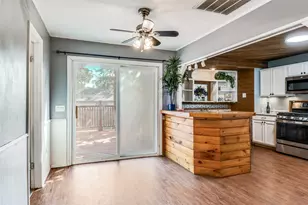 721 W A Denton Dr, Van Alstyne, TX 75495 - Photo 11