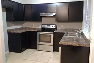 2017 Paisley Dr, Arlington, TX 76015 - Photo 3