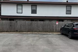 2017 Paisley Dr, Arlington, TX 76015 - Photo 13