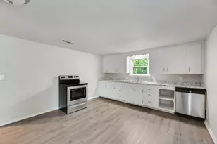 821 Bond St, Fort Worth, TX 76114 - Photo 5