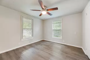 821 Bond St, Fort Worth, TX 76114 - Photo 9