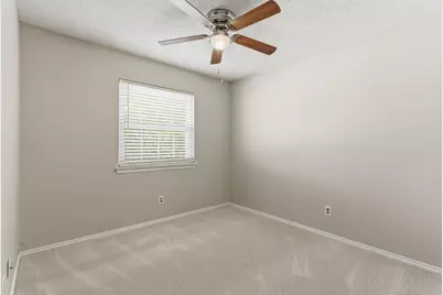 910 S Old Orchard Lane, Lewisville, TX 75067 - Photo 21