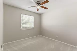 910 S Old Orchard Ln, Lewisville, TX 75067 - Photo 21