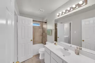 221 Woodlake Dr, Murphy, TX 75094 - Photo 23