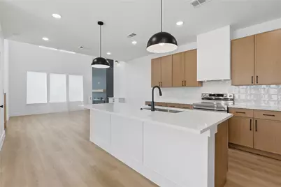 4310 Copeland Street, Dallas, TX 75210 - Photo 11