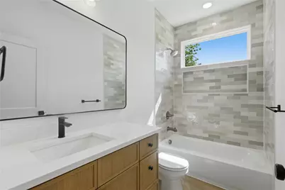 4310 Copeland Street, Dallas, TX 75210 - Photo 23