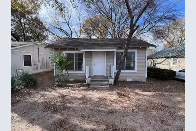 504 Lamar Street, Sulphur Springs, TX 75482 - Photo 1