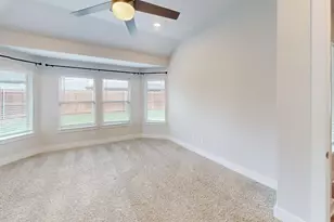 923 Hawthorn Ln, Mansfield, TX 76063 - Photo 11