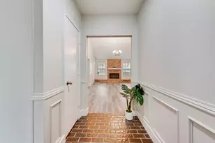 4801 Rock Ridge Ct, Arlington, TX 76017 - Photo 3