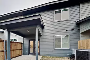 201 Briarwood Ln, Forest Hill, TX 76140 - Photo 15