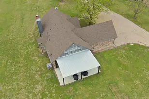 136 Creekview Cir, Maypearl, TX 76064 - Photo 33