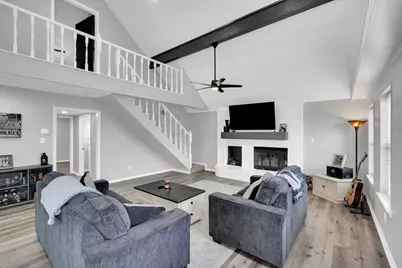 136 Creekview Circle, Maypearl, TX 76064 - Photo 5