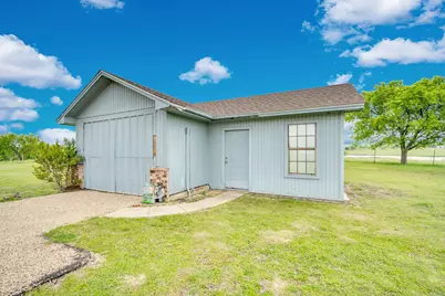 136 Creekview Circle, Maypearl, TX 76064 - Photo 29