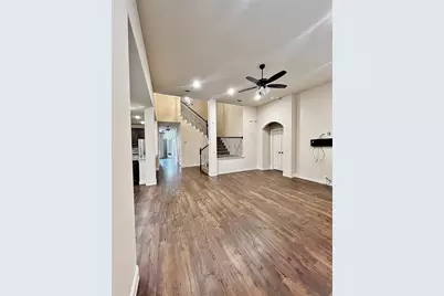 301 Autumnwood Drive, Mansfield, TX 76063 - Photo 13