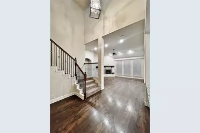 301 Autumnwood Drive, Mansfield, TX 76063 - Photo 15