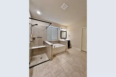 301 Autumnwood Drive, Mansfield, TX 76063 - Photo 19