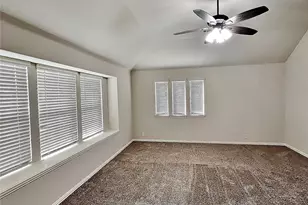 301 Autumn Wood Dr, Mansfield, TX 76063 - Photo 21