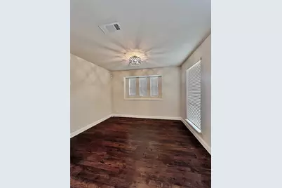 301 Autumnwood Drive, Mansfield, TX 76063 - Photo 5