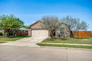513 Bailer Dr, Crowley, TX 76036 - Photo 5