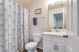 404 Glendale Dr, Van Alstyne, TX 75495 - Photo 11