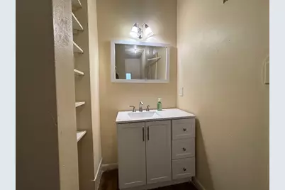 376 W Walters Street, Lewisville, TX 75057 - Photo 11