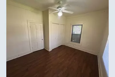 376 W Walters Street, Lewisville, TX 75057 - Photo 7