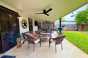 225 California Dr, Glenn Heights, TX 75154 - Photo 31