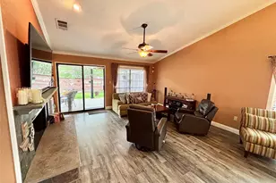 225 California Dr, Glenn Heights, TX 75154 - Photo 15