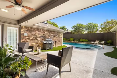 9426 Hillview Drive, Dallas, TX 75231 - Photo 33