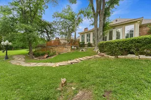626 Creekbend Dr, Mesquite, TX 75149 - Photo 31