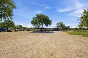 10642 FM 902, Collinsville, TX 76233 - Photo 31