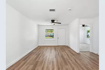 328 W Burton Street, Sherman, TX 75092 - Photo 7