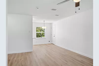 328 W Burton Street, Sherman, TX 75092 - Photo 5