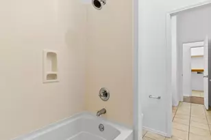 400 Elk Run Dr, Fort Worth, TX 76140 - Photo 25