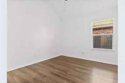 400 Elk Run Drive, Fort Worth, TX 76140 - Photo 23