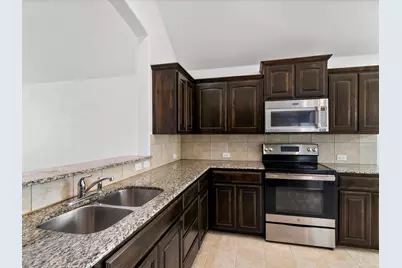 400 Elk Run Drive, Fort Worth, TX 76140 - Photo 7