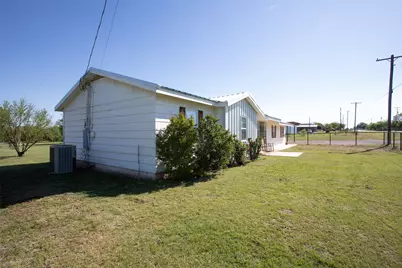 1000 Broadway, Newcastle, TX 76372 - Photo 31