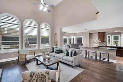 10002 Knoll Trace Way, Frisco, TX 75035 - Photo 9