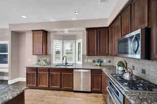 10002 Knoll Trace Way, Frisco, TX 75035 - Photo 13