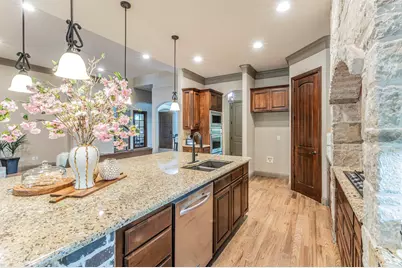 406 Waterlane Drive, Mansfield, TX 76063 - Photo 9