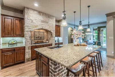 406 Waterlane Drive, Mansfield, TX 76063 - Photo 7