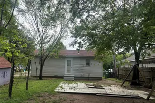 325 N Wood St, Denton, TX 76209 - Photo 11