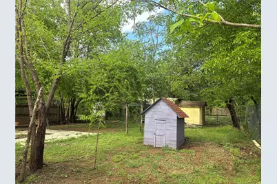 325 N Wood Street, Denton, TX 76209 - Photo 7