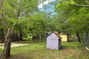 325 N Wood St, Denton, TX 76209 - Photo 7